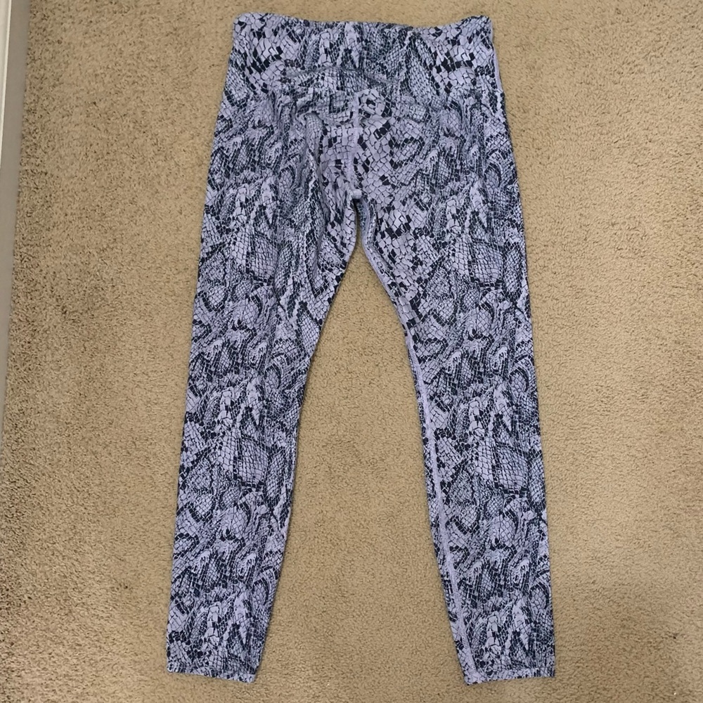 Lorna Jane Mid-Rise Cropped Blue Snakeskin Legging S - Picture 6 of 11